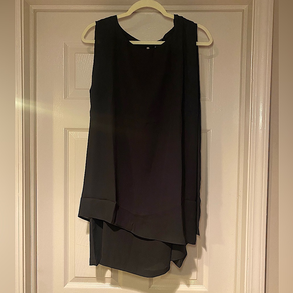 NWT Women’s Krisa ( a REVOLVE brand) Asymmetric Trim Above‎ The Knee Black Mini - Picture 2 of 4